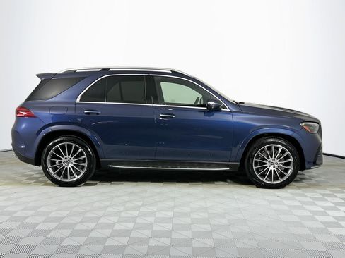 Used 2024 Mercedes-Benz GLE 450 4MATIC image 4