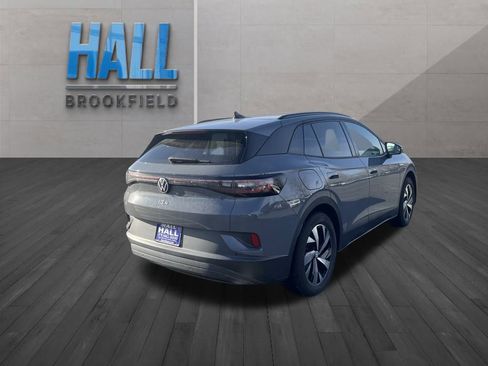 Used 2023 Volkswagen ID.4 Pro image 5