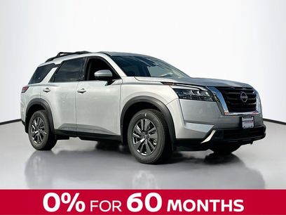 New 2025 Nissan Pathfinder SV