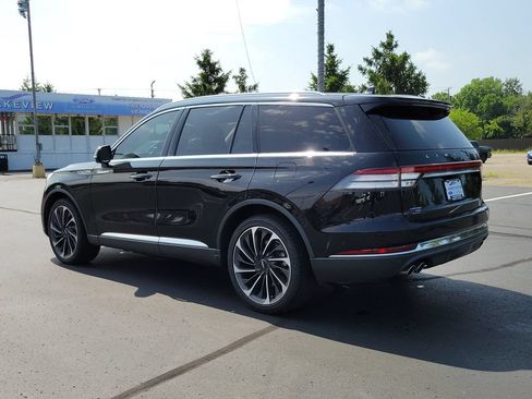 Used 2020 Lincoln Aviator Reserve w/ Equipment Group 202A AWD/4WD image 4