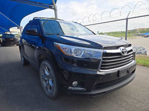 Used 2015 Toyota Highlander Limited image 2