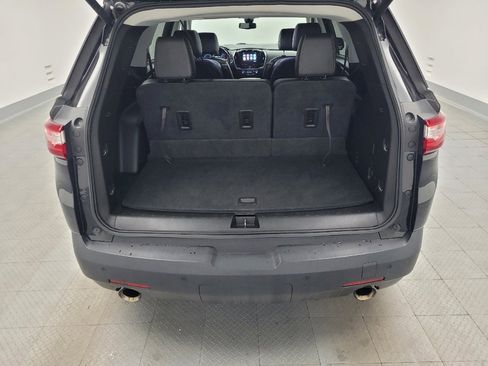 Used 2019 Chevrolet Traverse LT w/ LT Premium Package AWD/4WD image 29
