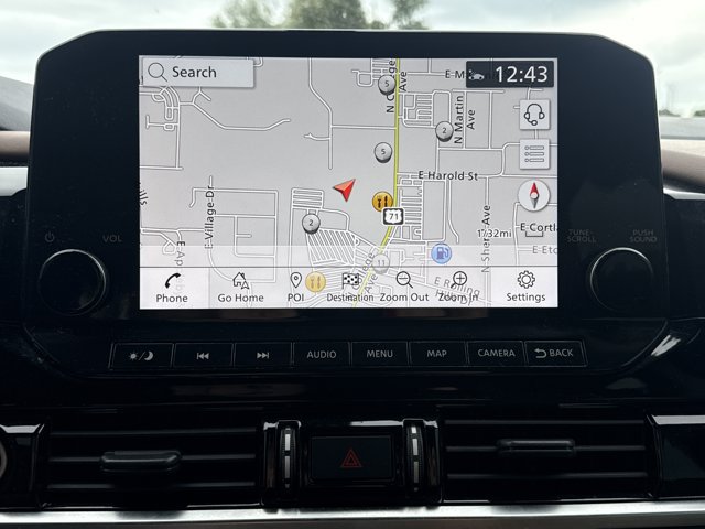 Used 2023 Nissan Pathfinder Platinum AWD/4WD image 5