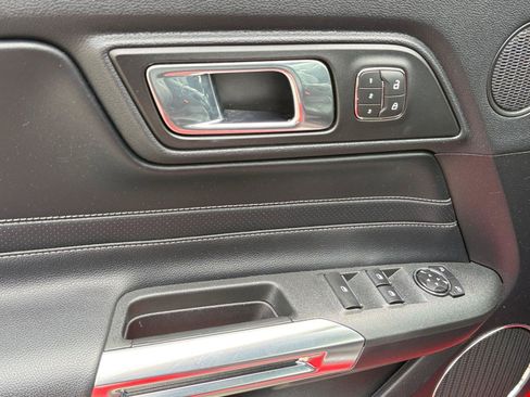 Used 2019 Ford Mustang GT Premium w/ Equipment Group 401A RWD image 19