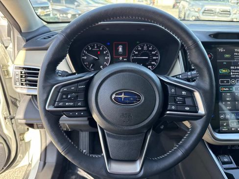 Used 2023 Subaru Outback Limited image 43