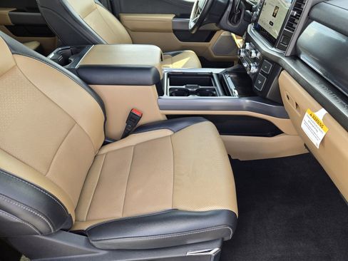 Used 2024 Ford F350 Lariat w/ Lariat Ultimate Package image 13