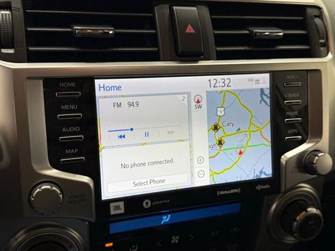 Used 2020 Toyota 4Runner Limited image 36