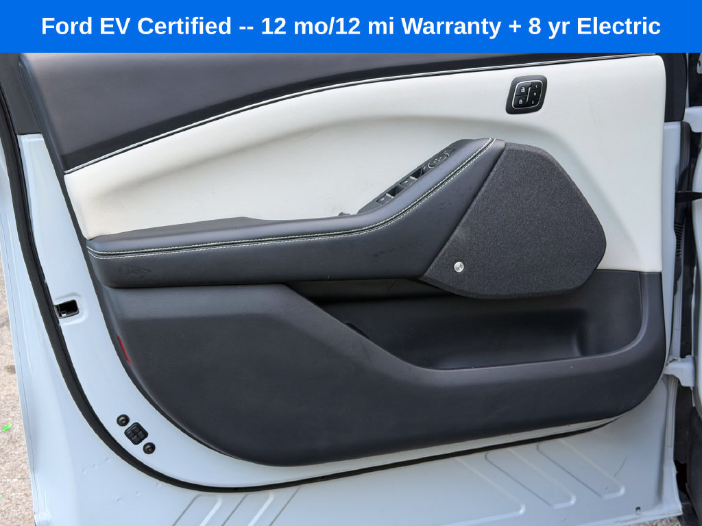 Used 2023 Ford Mustang Mach-E Premium AWD/4WD image 27