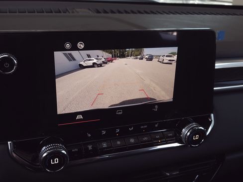 New 2025 GMC Canyon Elevation w/ Convenience Package image 18