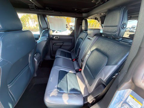 Used 2024 Ford Bronco Outer Banks w/ Sasquatch Package AWD/4WD image 17