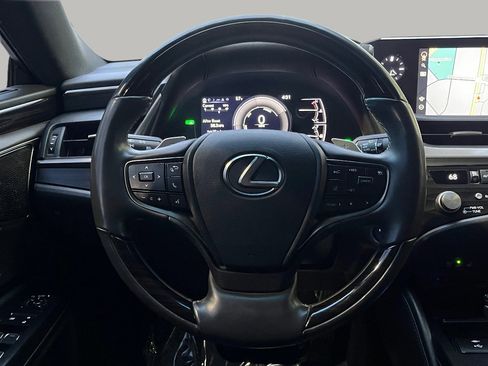 Used 2021 Lexus ES 300h w/ Accessory Package 2 image 22