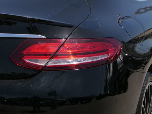 Used 2021 Mercedes-Benz C 300 Coupe image 5