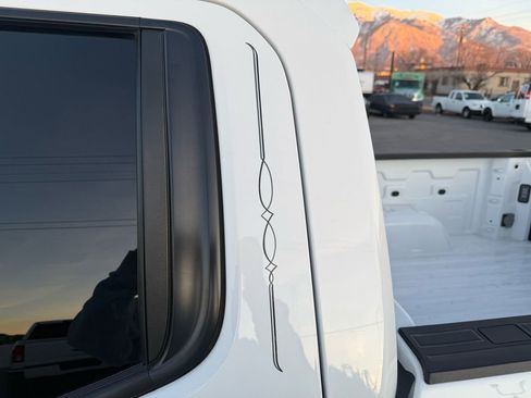 Used 2023 Chevrolet Silverado 1500 RST image 10