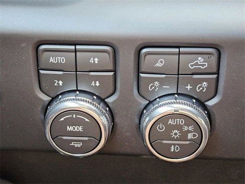 New 2026 GMC Sierra 1500 AT4 image 22