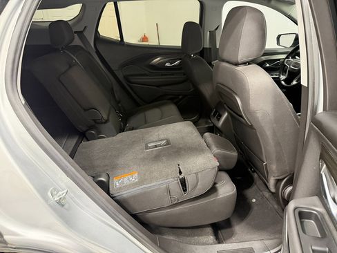 Used 2022 GMC Terrain SLE w/ Elevation Edition image 36