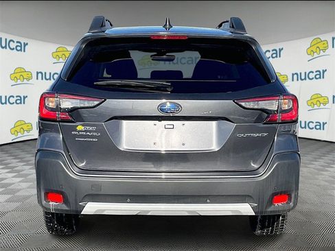 Used 2023 Subaru Outback Limited image 5