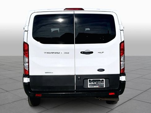 Used 2023 Ford Transit 350 XLT image 4