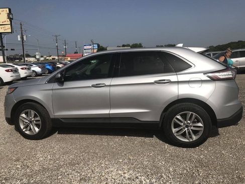 Used 2017 Ford Edge Titanium FWD image 1