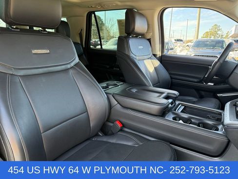 Certified 2025 Ford Expedition Max Platinum AWD/4WD image 23