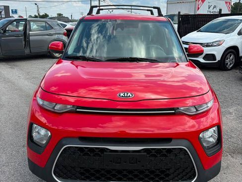 Used 2021 Kia Soul S FWD image 2