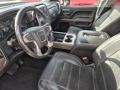 Used 2018 GMC Sierra 2500 Denali w/ Duramax Plus Package image 8