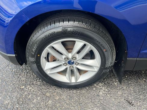 Used 2015 Ford Edge SEL w/ Equipment Group 201A AWD/4WD image 14