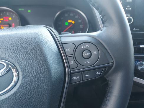 Used 2024 Toyota Camry XSE image 27