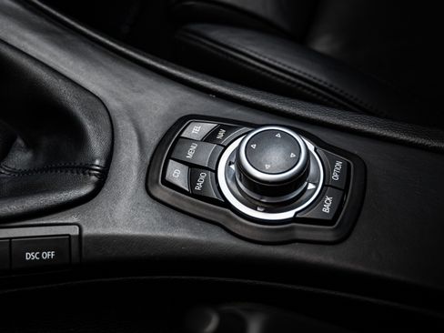 Used 2011 BMW M3 Coupe image 26