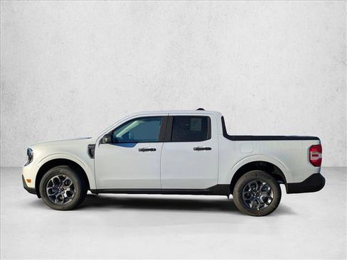 New 2025 Ford Maverick XLT image 5