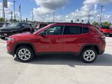 New 2025 Jeep Compass Latitude image 4