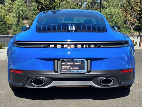 Certified 2025 Porsche 911 Carrera image 6