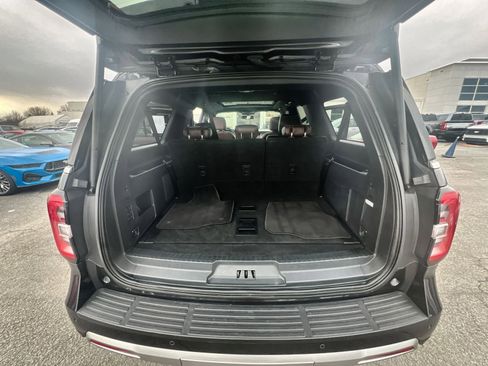 Used 2024 Ford Expedition Max Limited image 27