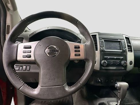 Used 2013 Nissan Xterra PRO-4X w/ Pro-4x Leather Pkg AWD/4WD image 13