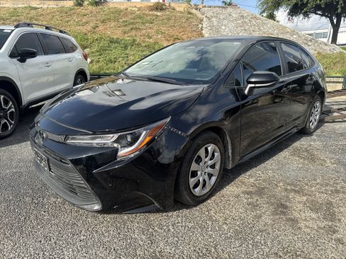Used 2024 Toyota Corolla LE FWD image 7