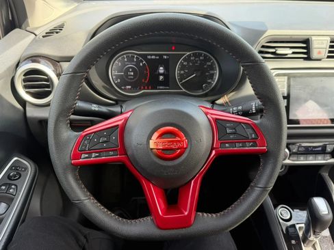 Used 2022 Nissan Versa SR w/ Electronics Package FWD image 12