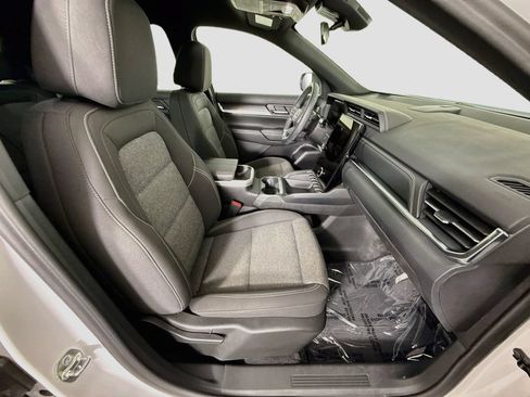 Used 2025 GMC Terrain Elevation w/ Black Edition AWD/4WD image 26