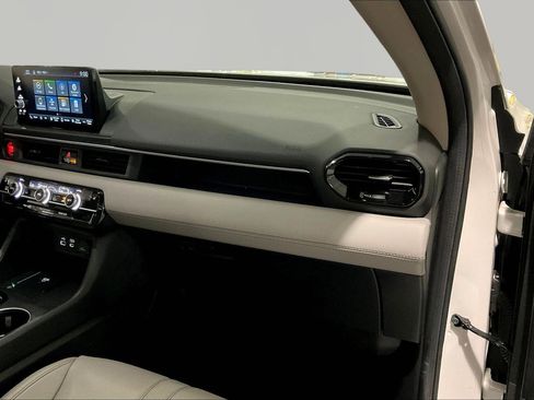 Used 2025 Honda Pilot EX-L image 27