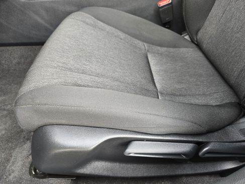 Certified 2025 Honda Accord LX image 21