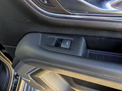 Used 2023 Chevrolet Tahoe High Country image 33