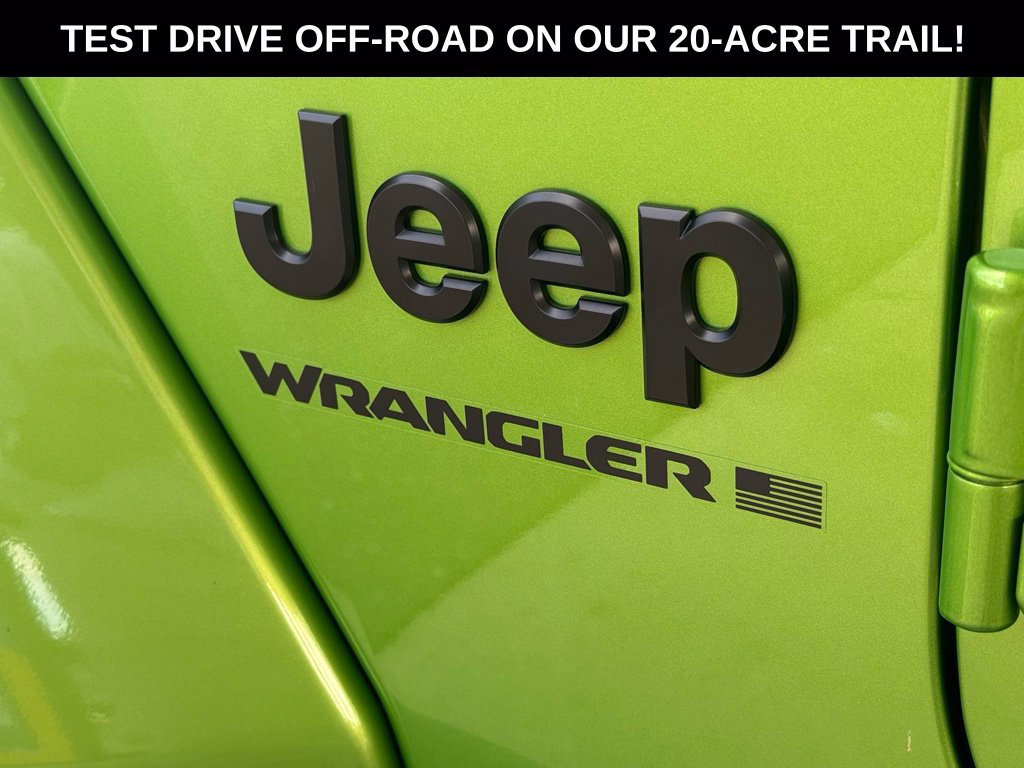 New 2026 Jeep Wrangler Unlimited Sahara AWD/4WD image 32