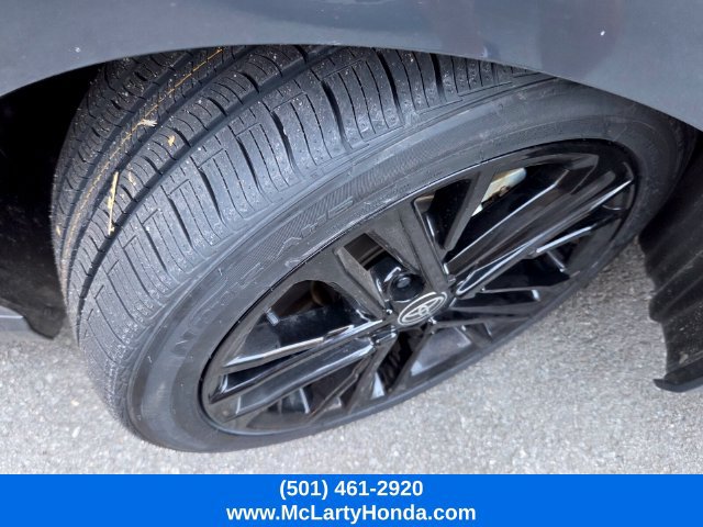 Used 2025 Toyota Camry SE FWD image 7
