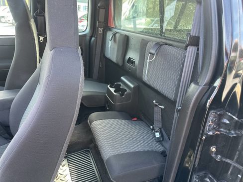 Used 2010 GMC Canyon W/T AWD/4WD image 11