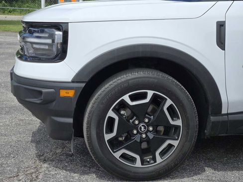 Used 2024 Ford Bronco Sport Outer Banks w/ Tech Package AWD/4WD image 8