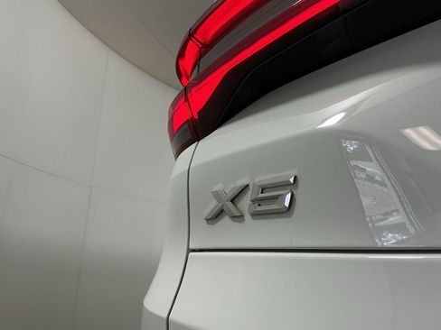 Certified 2023 BMW X5 xDrive40i w/ Premium Package image 32
