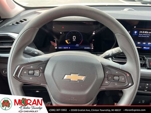 Certified 2024 Chevrolet TrailBlazer LT w/ Driver Confidence Package AWD/4WD image 18
