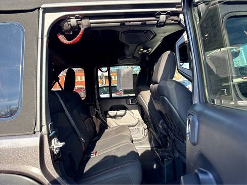 Certified 2021 Jeep Wrangler Unlimited Rubicon image 9