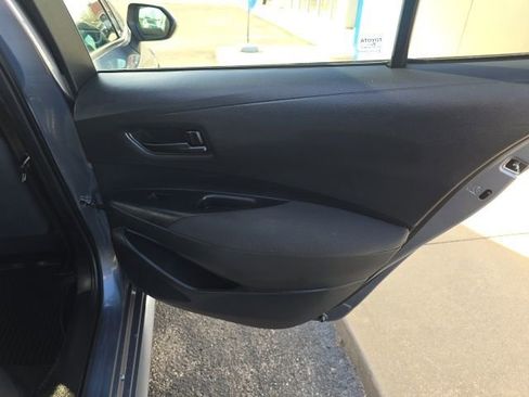 Used 2025 Toyota Corolla LE image 41