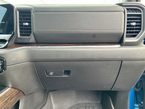 Certified 2024 GMC Sierra 1500 Elevation w/ Elevation Premium Package image 30