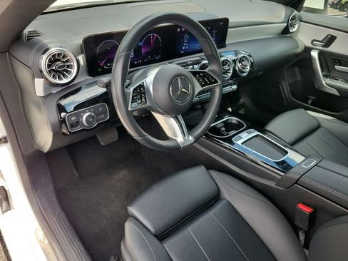 Used 2025 Mercedes-Benz CLA 250 image 10