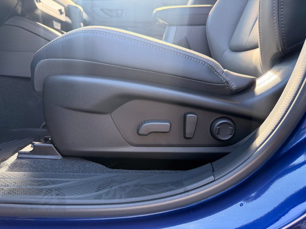 New 2026 Subaru Outback Limited AWD/4WD image 16
